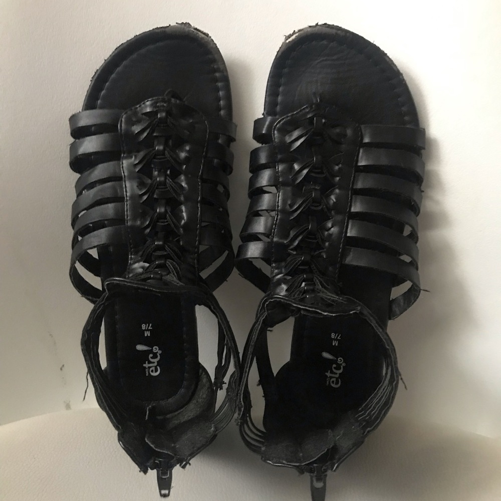 Black Knot Ankle Sandals